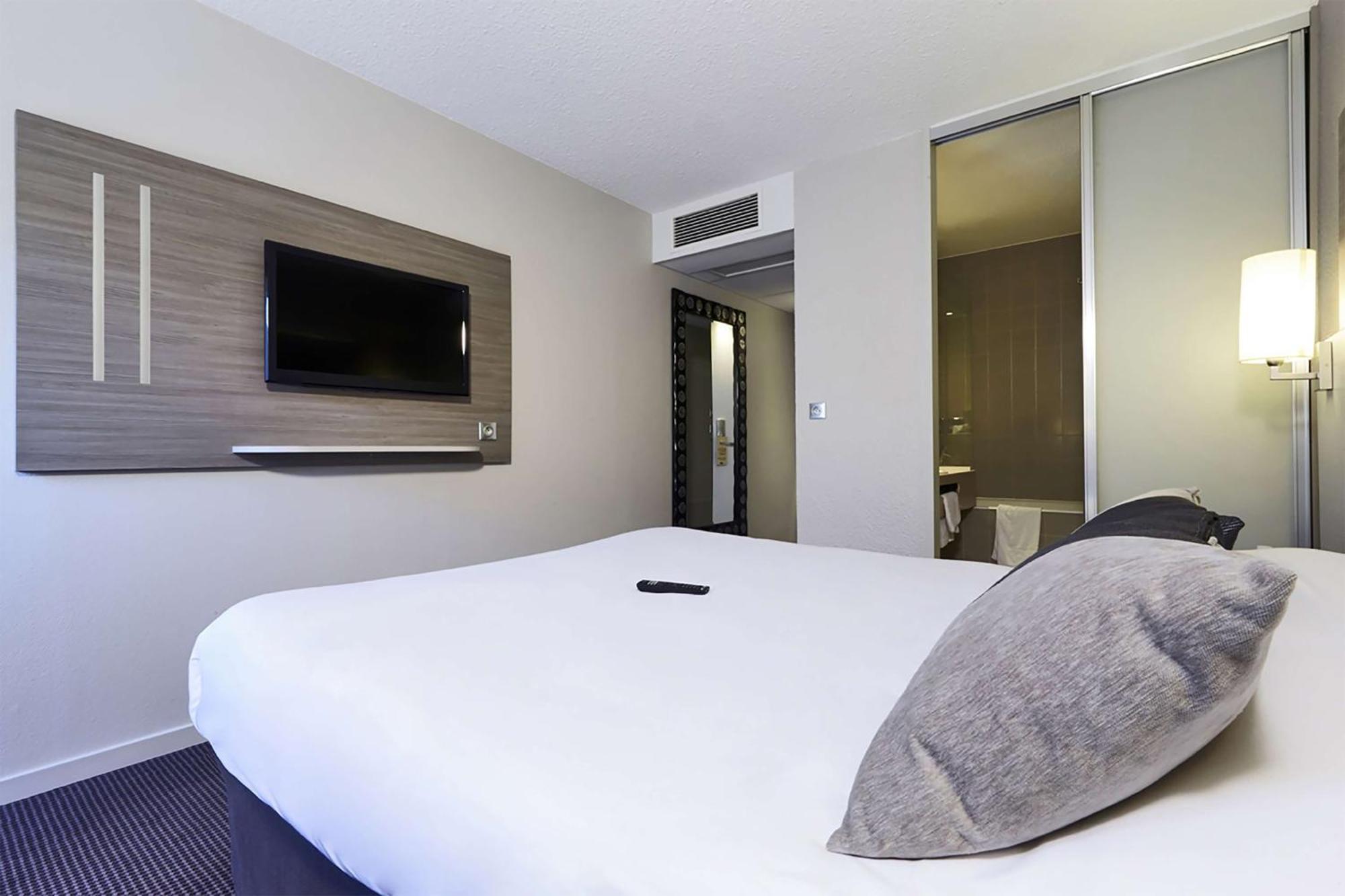 Western Centre Hotel 3*