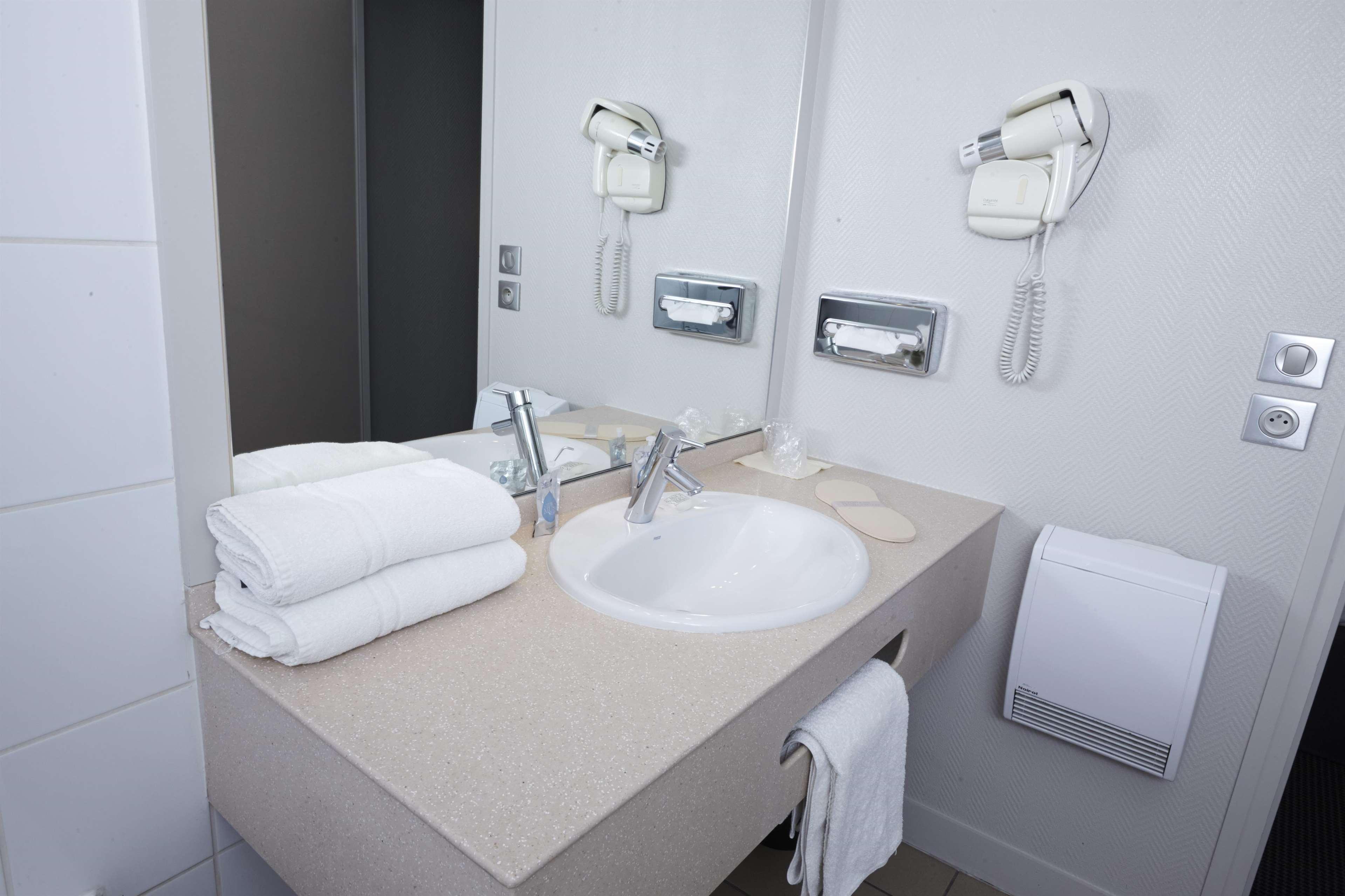 Kyriad Grenoble-voiron Chartreuse-centr'alp Hotel Voiron
