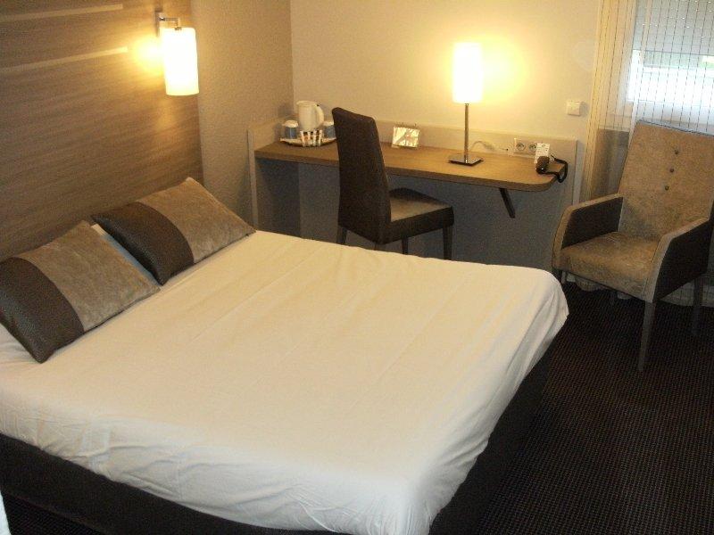 Hotel Kyriad Grenoble-voiron Chartreuse-centr'alp Voiron